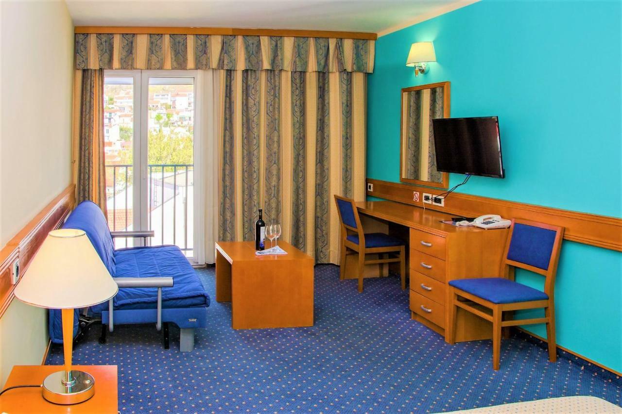 Hotel Selce Exterior photo