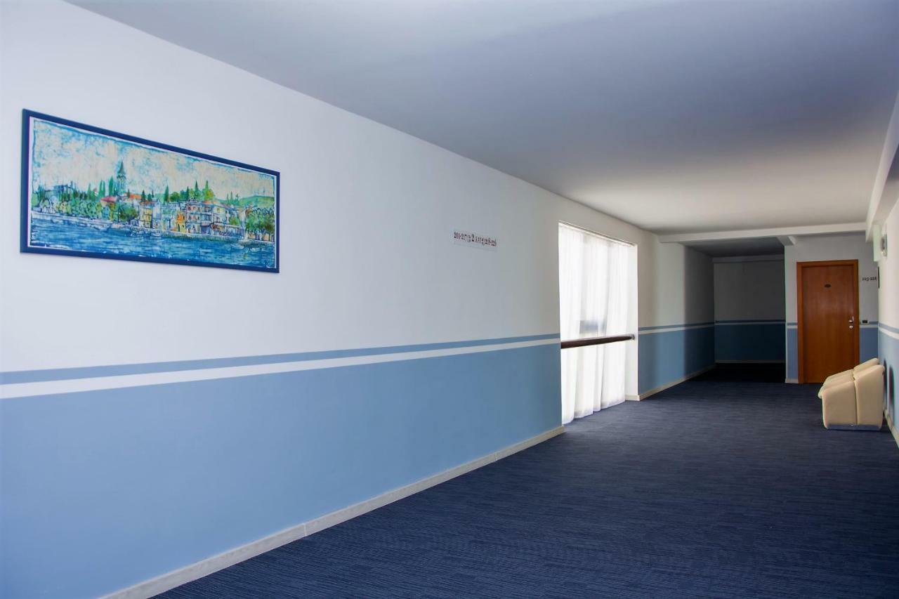 Hotel Selce Exterior photo